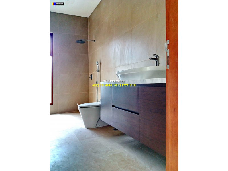 Rumah Kelapa Cengkir Kelapa Gading, Jakarta Utara, Minimalis Scandanavia, Baru !!