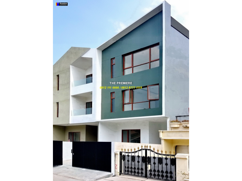 Rumah Kelapa Cengkir Timur Kelapa Gading Jakarta Utara, Minimalis Scotland, Baru !!
