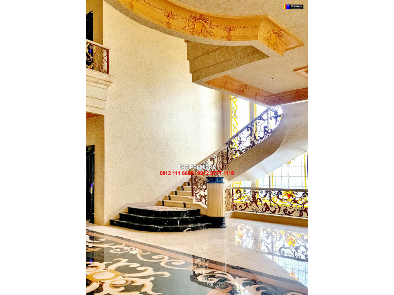 Rumah Bukit Gading Villa Kelapa Gading, Jakarta Utara (Villa Kuta)