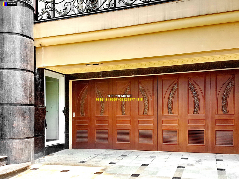 Rumah Bukit Gading Villa Kelapa Gading, Jakarta Utara (Villa Kuta)