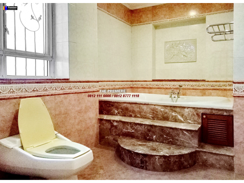 Apartemen Simpruk Teras Kebayoran Lama, Jakarta Selatan, Penthouse Full Furnished !!