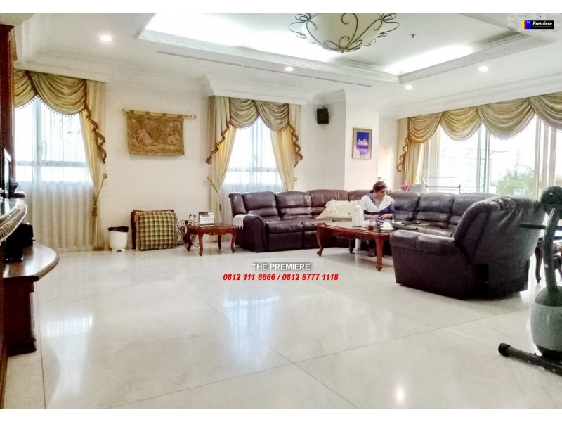 Apartemen Simpruk Teras Kebayoran Lama, Jakarta Selatan, Penthouse Full Furnished !!