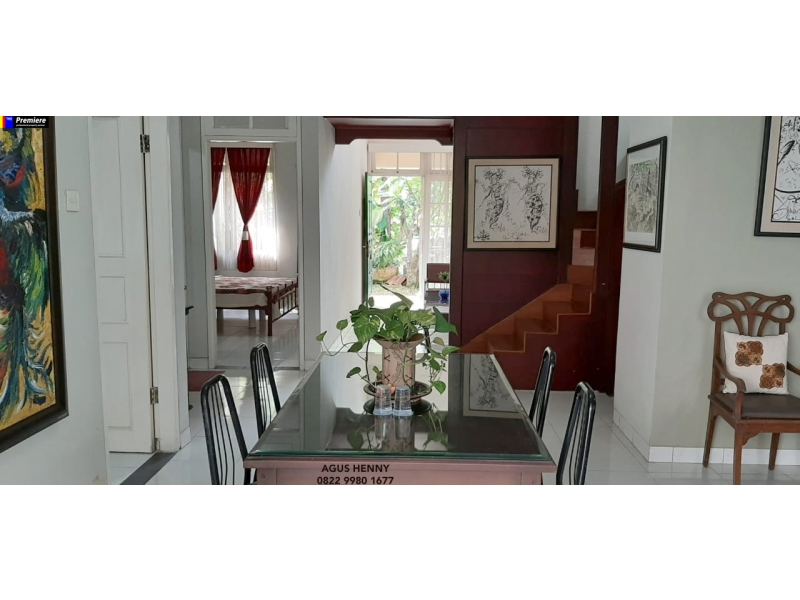 Rumah Asri, artistik, bagus, Lippo Karawaci,  Tangerang, Banten, 15115