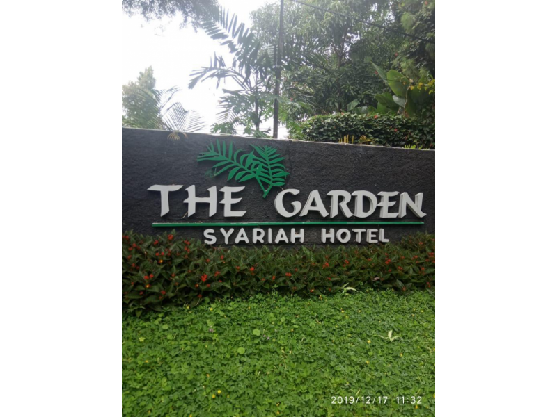 DIJUAL HOTEL HOOK  sangat strategis pertigaan Gadog, Megamendung, Puncak Bogor, Jawa Barat, 16770