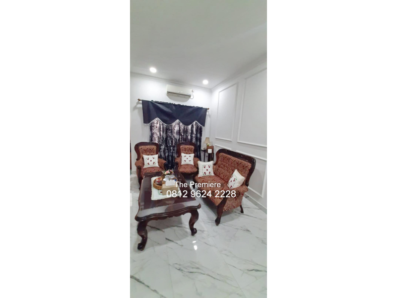 Dijual rumah furnished di kelapa gading