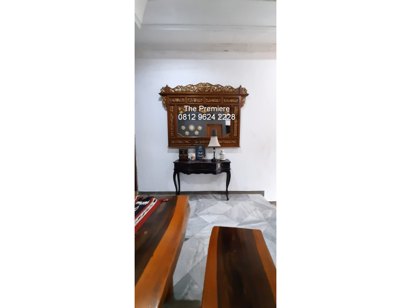 Dijual rumah furnished di kelapa gading