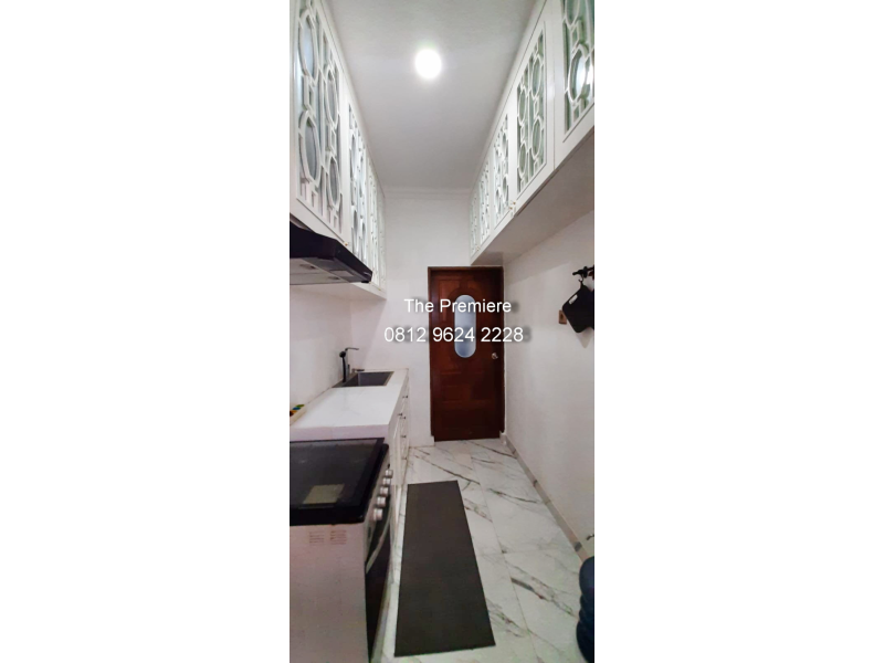 Dijual rumah furnished di kelapa gading