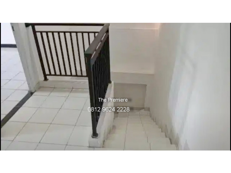 Dijual rumah di kelapa gading bcs