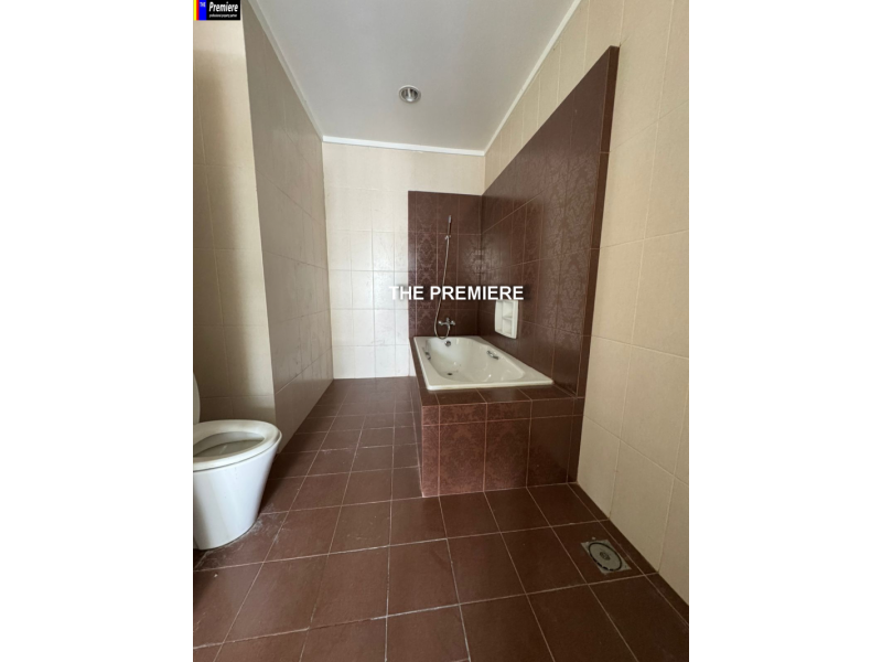 Rumah Mewah Grand Orchard, Kelapa Gading, Jakarta Utara