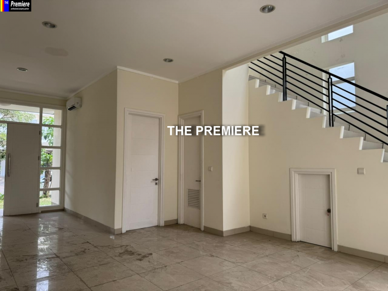 Rumah Mewah Grand Orchard, Kelapa Gading, Jakarta Utara