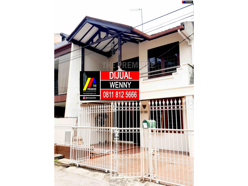 Rumah Kelapa Kopyor Timur Standar di Kelapa Gading Jakarta Utara