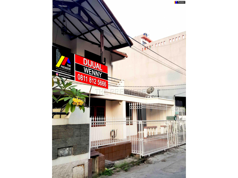 Rumah Kelapa Kopyor Timur Model Catur di Kelapa Gading Jakarat Utara