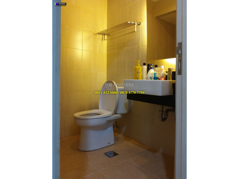 RUMAH FULL FURNISHED GRAND ORCHARD KELAPA GADING