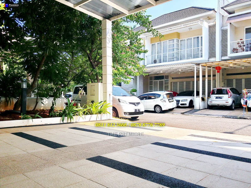 RUMAH FULL FURNISHED GRAND ORCHARD KELAPA GADING