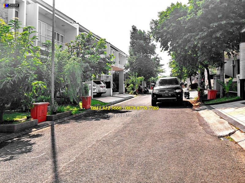 RUMAH FULL FURNISHED GRAND ORCHARD KELAPA GADING