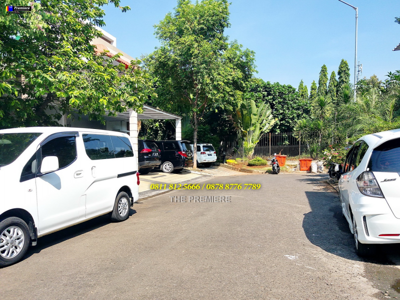 RUMAH FULL FURNISHED GRAND ORCHARD KELAPA GADING