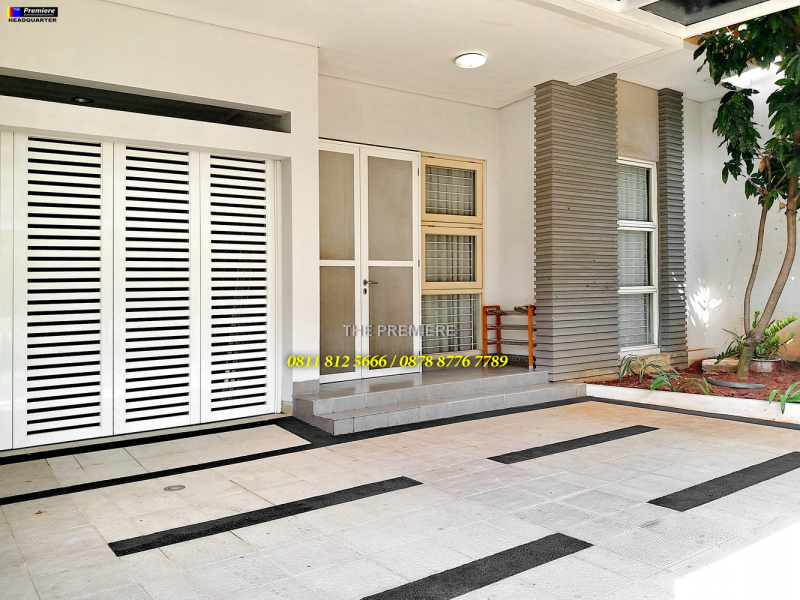 RUMAH FULL FURNISHED GRAND ORCHARD KELAPA GADING