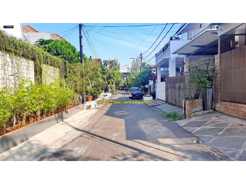 DIJUAL RUMAH 3 LANTAI DI KAYU PUTIH UTARA, JAKARTA TIMUR