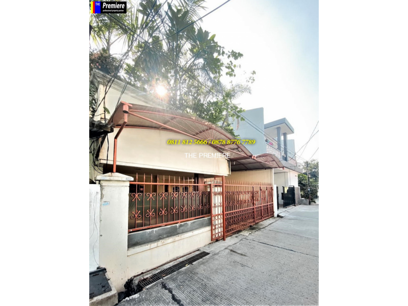 RUMAH KOMPLEK WALIKOTA KELAPA GADING SIAP HUNI