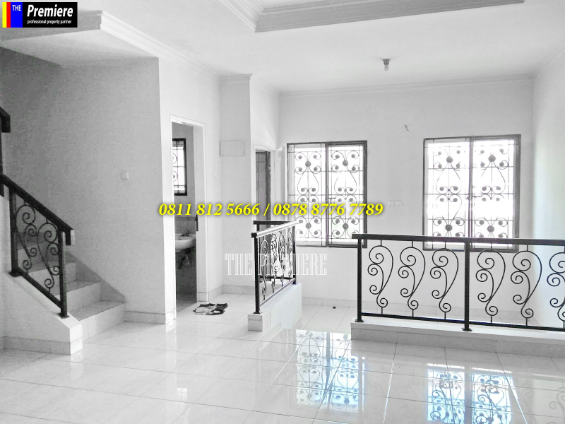 Rumah Gading Grande Kelapa Gading Jakarta Utara 3 Lantai Siap Huni