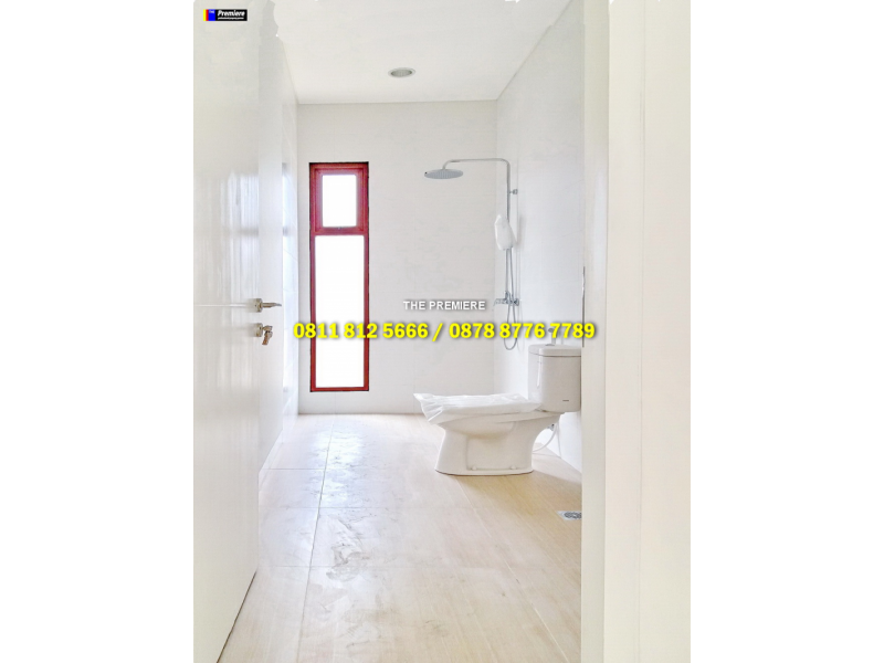 Rumah Baru Minimalis Gaya Scotland di Cengkir Timur Kelapa Gading