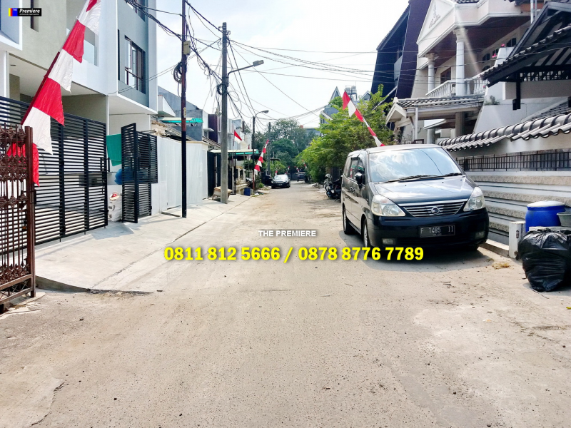 Rumah Baru Minimalis Gaya Scotland di Cengkir Timur Kelapa Gading