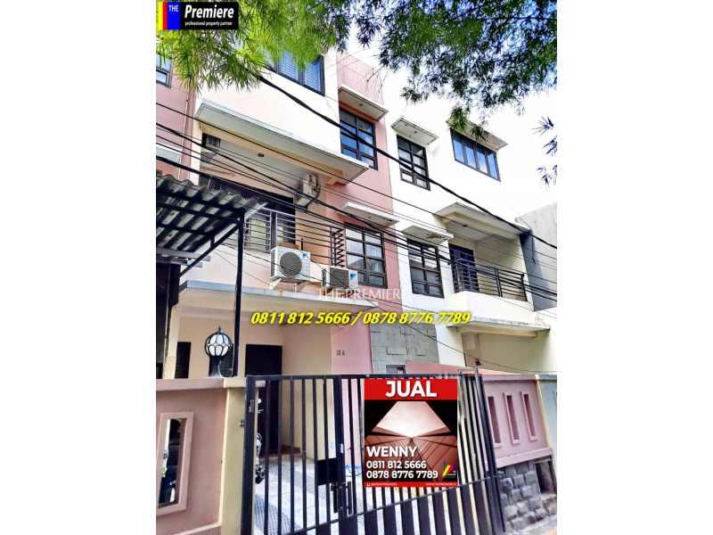 Rumah BCS Kelapa Gading Siap Huni 3 Lantai Bagus Jakarta Utara
