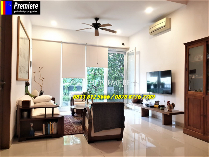 Rumah Hoek Taman Nyiur Sunter Minimalis Konsep Kayu Semi Furnished