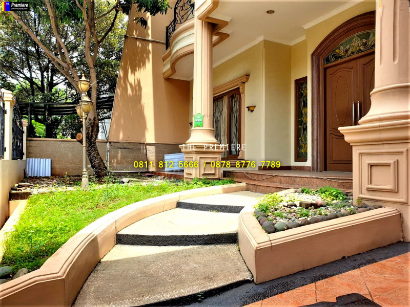 Rumah Sunter Paradise Tahap 2 Tusuk Sate Depan Taman