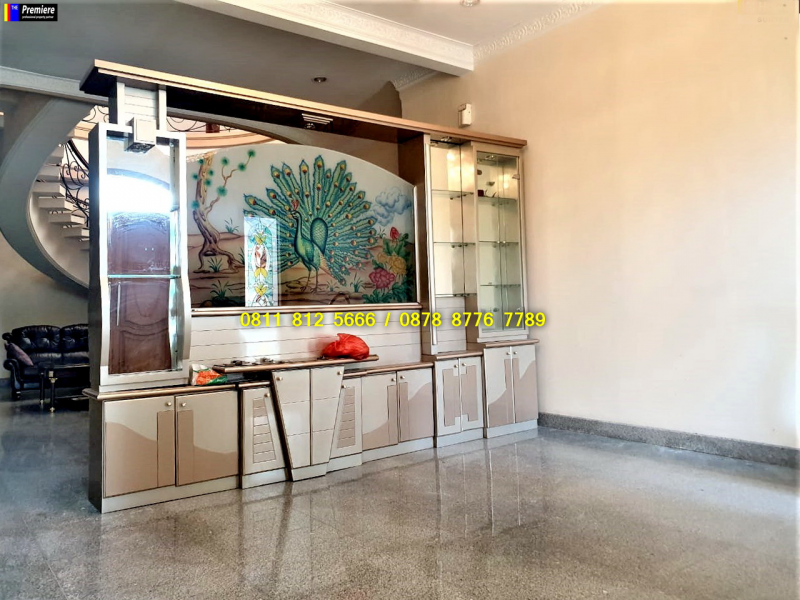 Rumah Sunter Paradise Tahap 2 Tusuk Sate Depan Taman