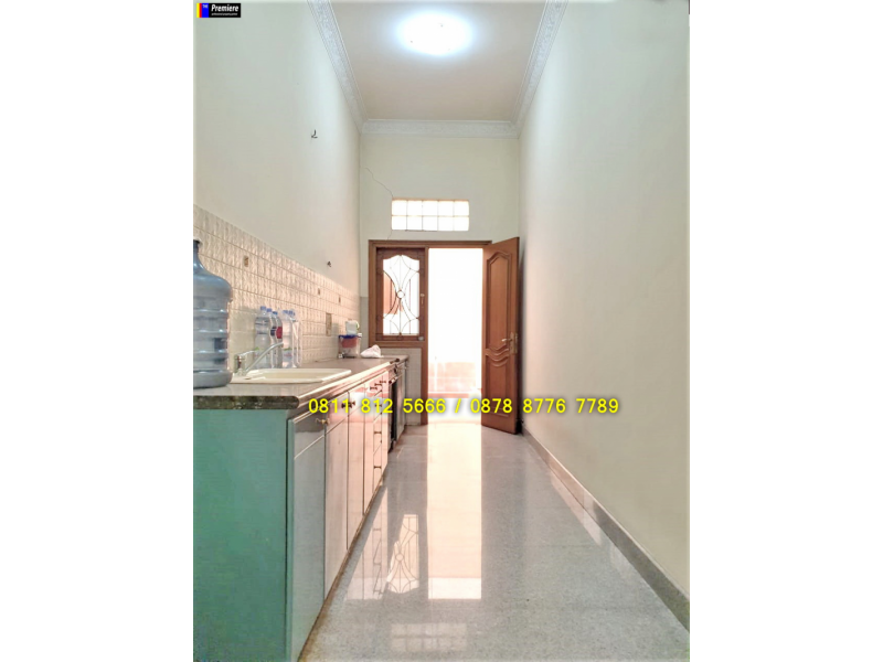 Rumah Sunter Paradise Tahap 2 Tusuk Sate Depan Taman