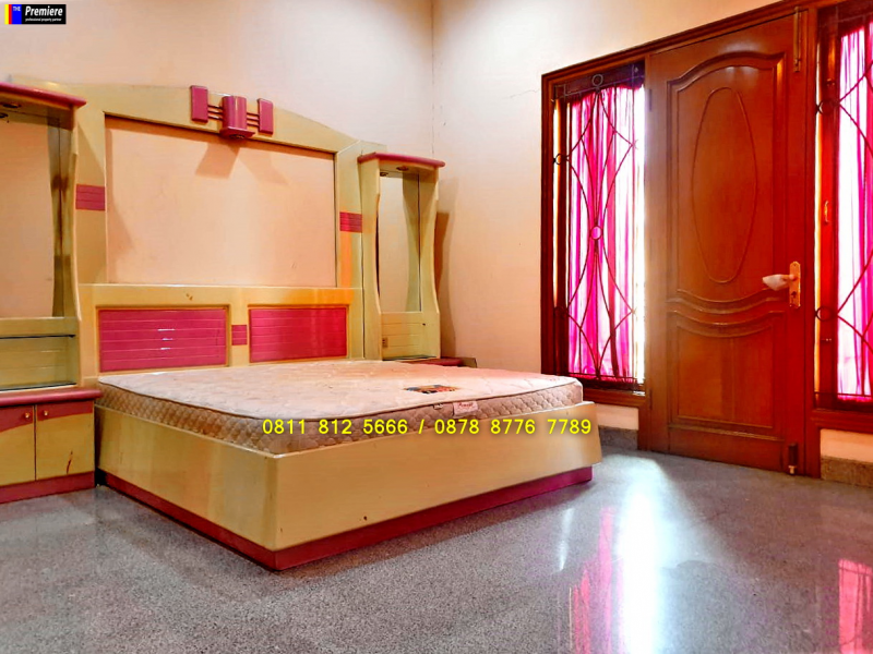 Rumah Sunter Paradise Tahap 2 Tusuk Sate Depan Taman