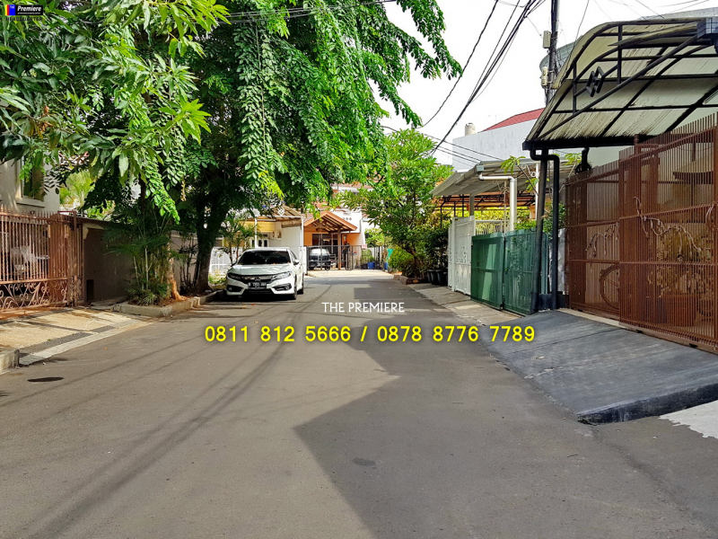 Rumah Janur Asri 2 Lantai Siap Huni di Kelapa Gading