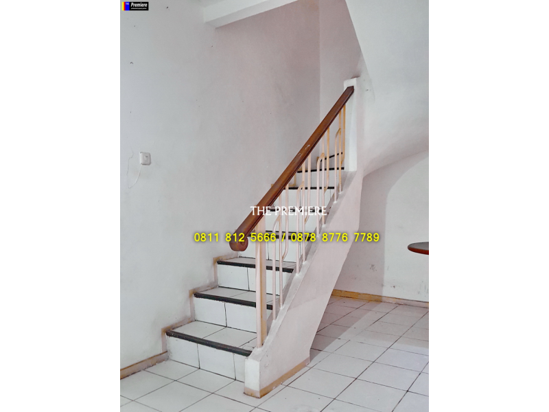 Rumah Janur Asri 2 Lantai Siap Huni di Kelapa Gading