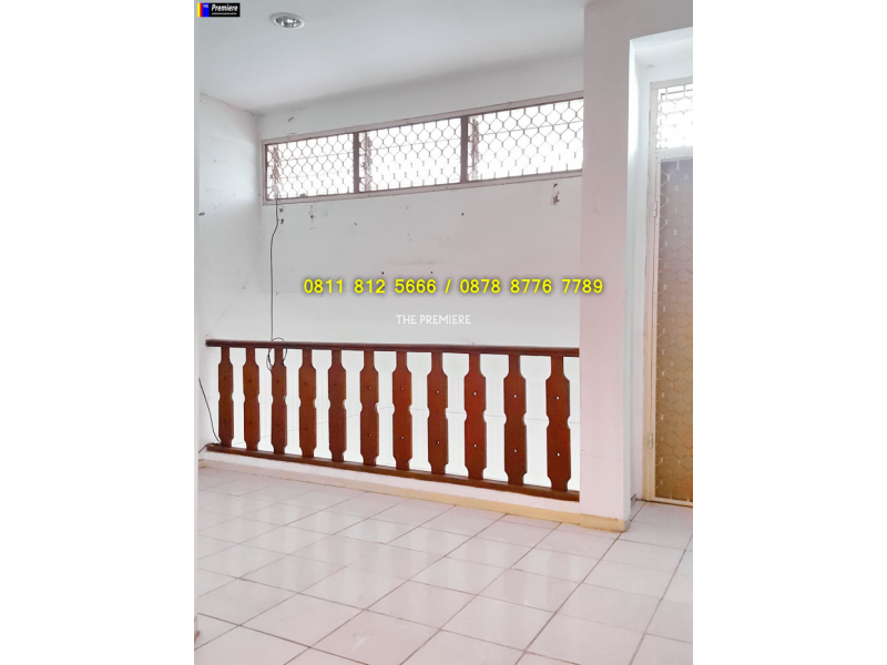 Rumah Janur Asri 2 Lantai Siap Huni di Kelapa Gading