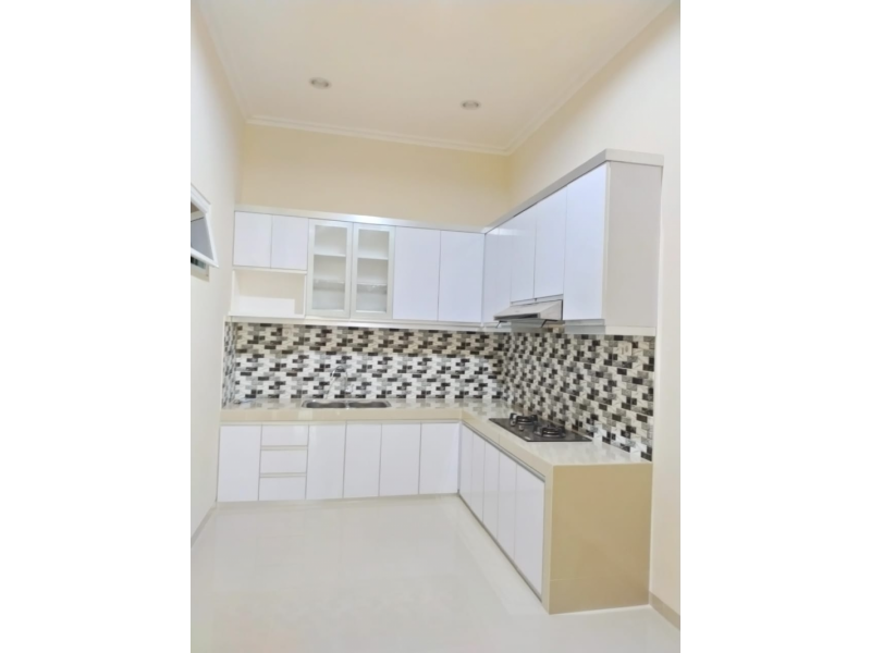 Rumah Disewakan di Hybrida, Kelapa Gading