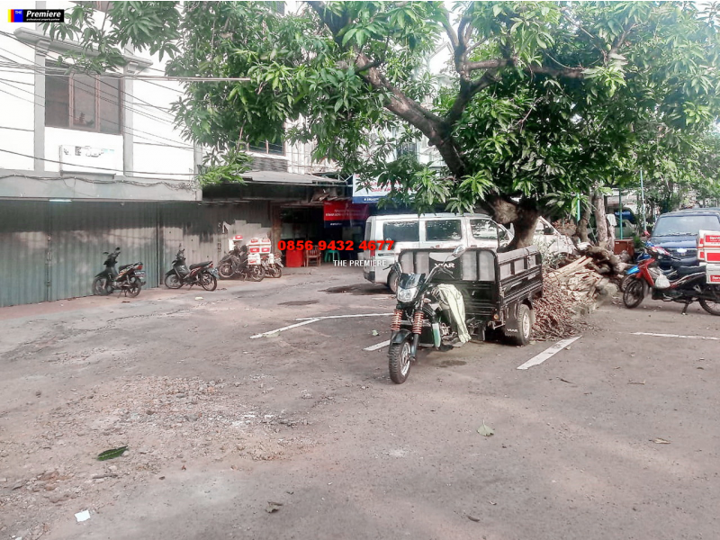 Ruko Dijual Ruko di Jalan Kayu Putih Cocok untuk Kantor, Pulo Gadung, Jakarta Timur, DKI Jakarta, (PE)