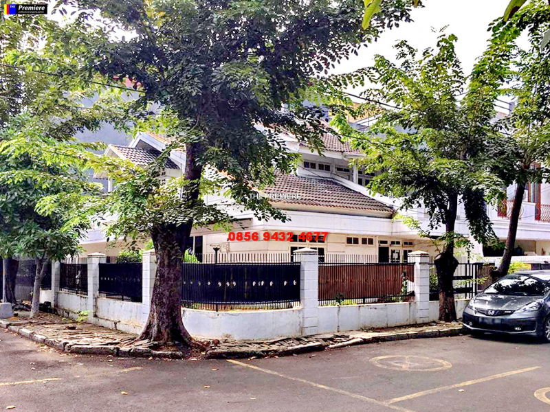 RUMAH DIJUAL: DIJUAL RUMAH JANUR ASRI KELAPA GADING, JAKARTA UTARA, POSISI HOOK !!