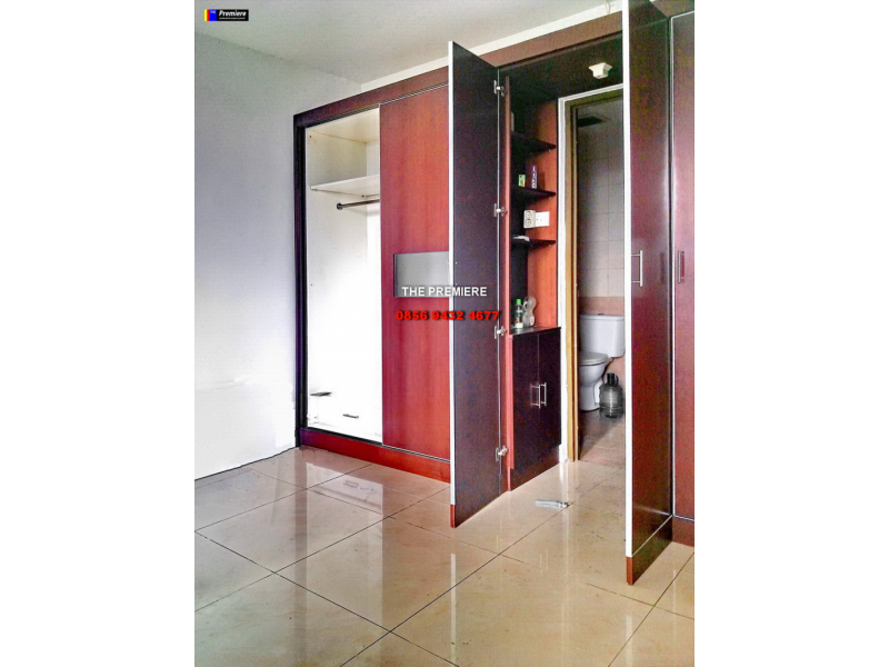 APARTEMEN PALADIAN PARK KELAPA GADING 3BR SEMIFURNISHED HARGA DIBAWAH NJOP (AA)