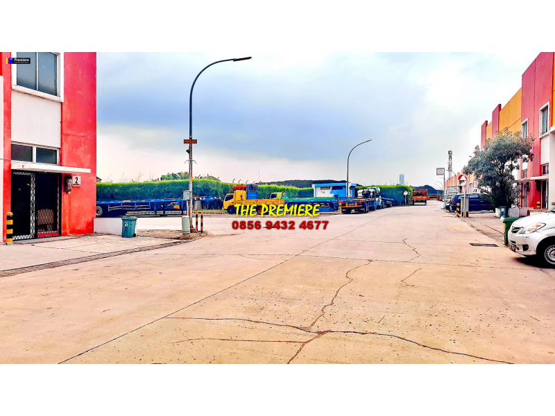 GUDANG DIJUAL: DIJUAL MURAH GAK PAKE TAWAR2 GUDANG GREEN SEDAYU BIZPARK CAKUNG (AA)