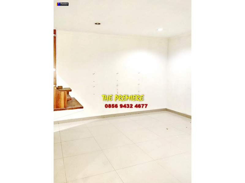RUMAH DIJUAL: DIJUAL RUMAH BCS KELAPA GADING HARGA APARTEMEN (AA)
