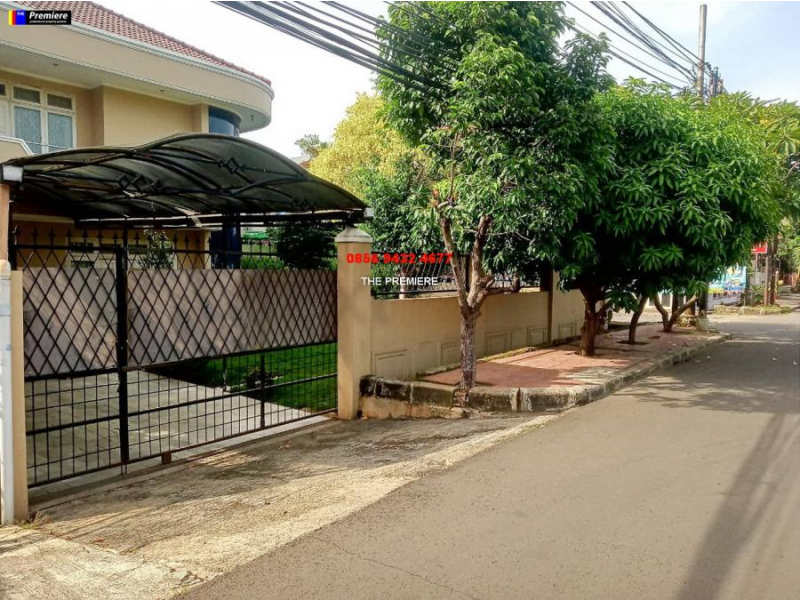 RUMAH DIJUAL: DIJUAL RUMAH HOOK DI ARTERI KELAPA GADING JAKARTA UTARA (PO)