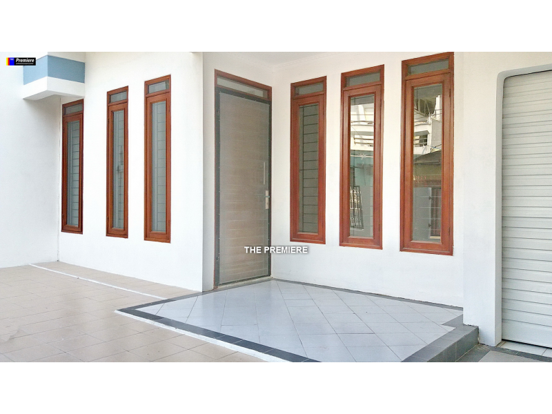 Dijual cepat rumah dikelapa cengkir kelapa gading