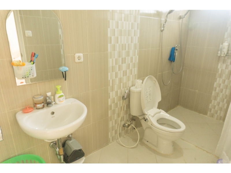 Dijual Rumah di Gading Imperial