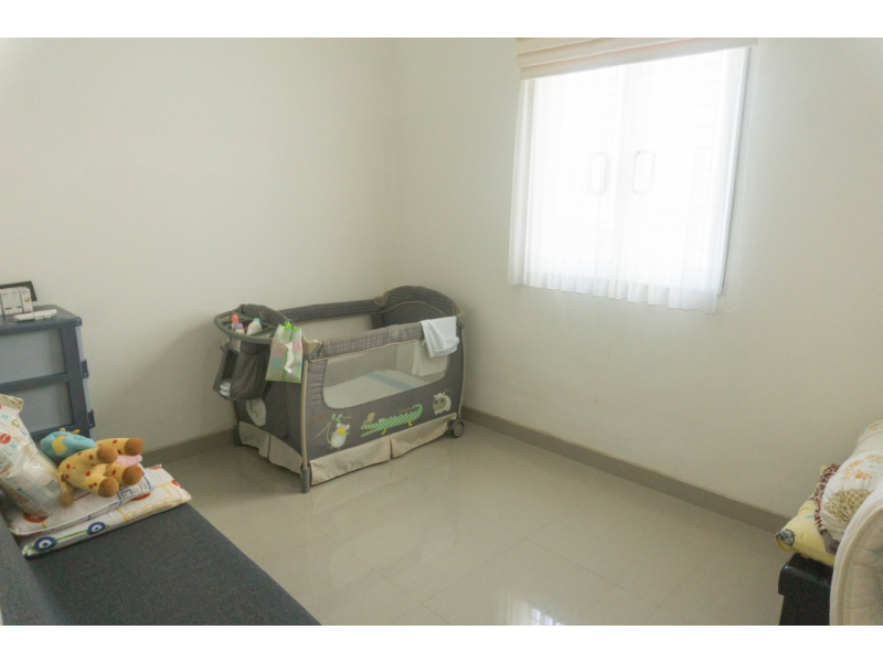 Dijual Rumah di Gading Imperial