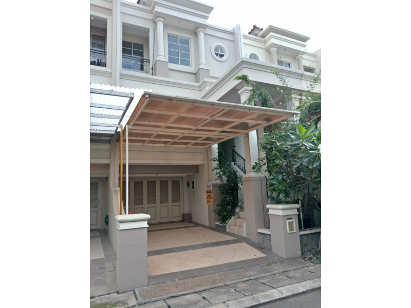 Dijual Rumah jl Gading Grande