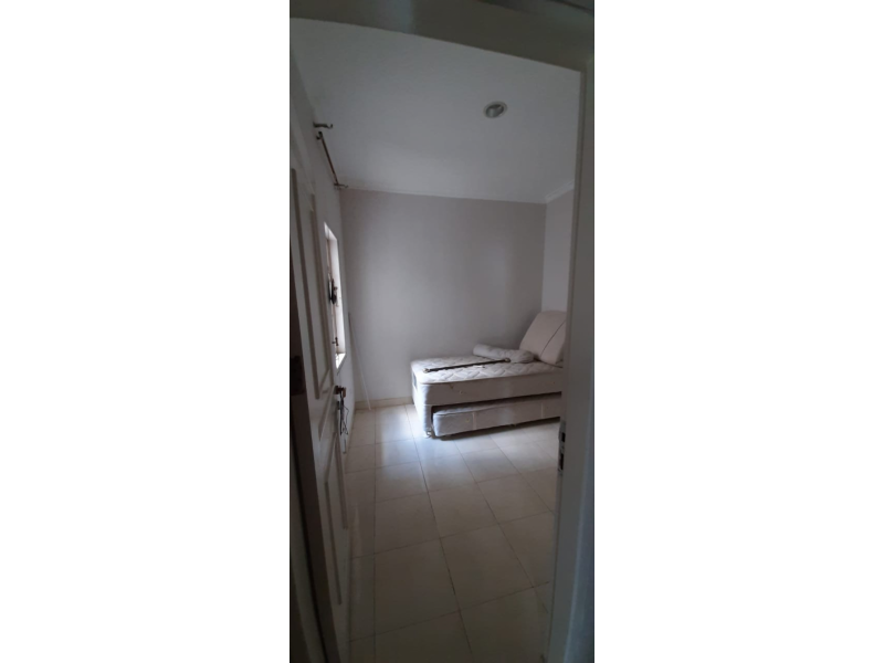 Dijual Rumah jl Gading Grande