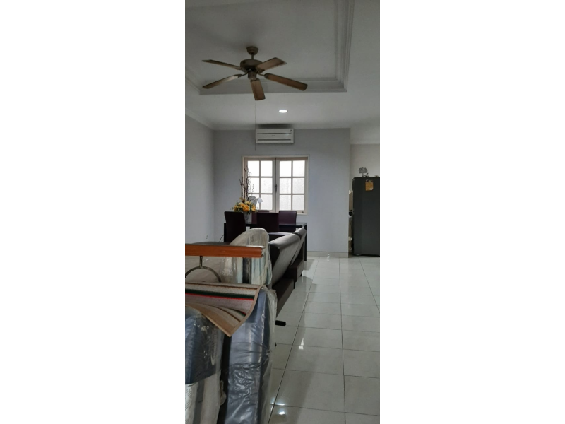 Dijual Rumah jl Gading Grande