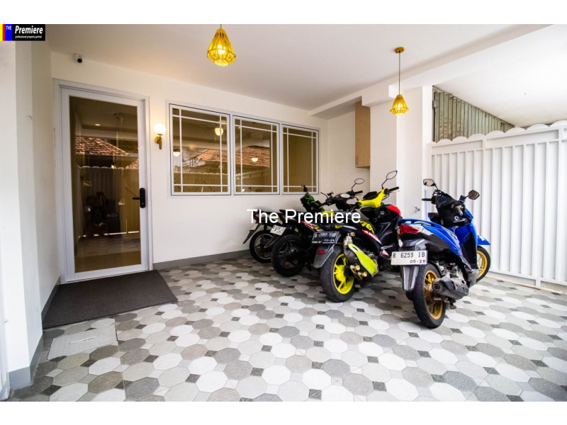 Dijual/Disewa Rukokost jl KH Hasyim Ashari, Jakarta Pusat, DKI Jakarta, 10130