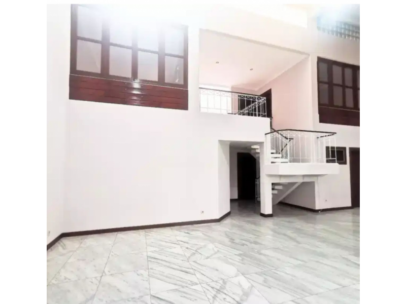 Disewa Rumah siap huni, jl Tifa Kelapa Gading, Jakarta Utara, DKI Jakarta, 14250